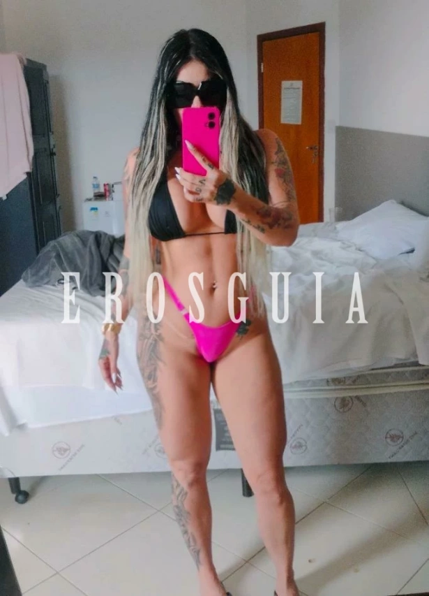Franca, Chuva dourada, Sexo anal, Garganta profunda
