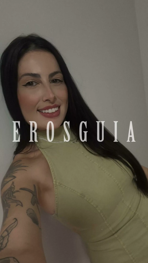 Ayla, la e sou uma acompanhante brasileira de 