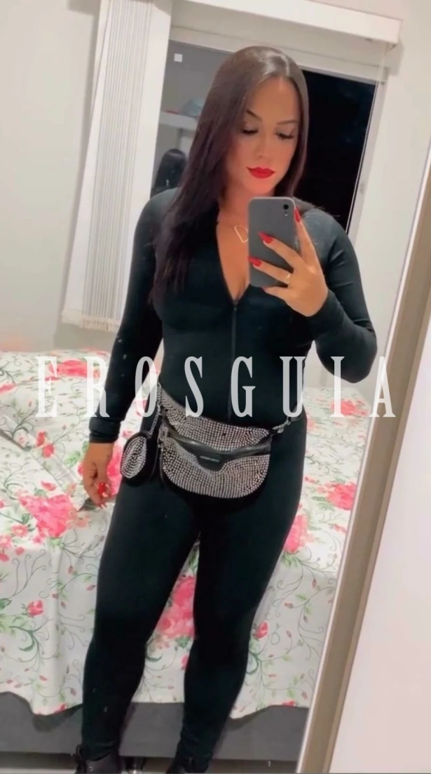 Beijos na boca, Atenção à casais, Oral sem camisinha, Sexo anal, Garganta profunda, Namoradinha, Oral até o final, Festas i eventos, Despedida de solteiro, Orgia: garotas de programa em Governador Valadares