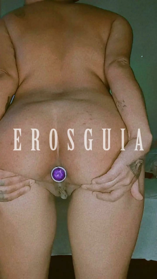 Beijos na boca, Oral com camisinha, Oral sem camisinha, Garganta profunda, Lésbica, Namoradinha, Oral até o final, Duplas, Massagem erótica, Trios, Atenção à deficientes físicos, Atenção à mulheres: garotas de programa em Curitiba