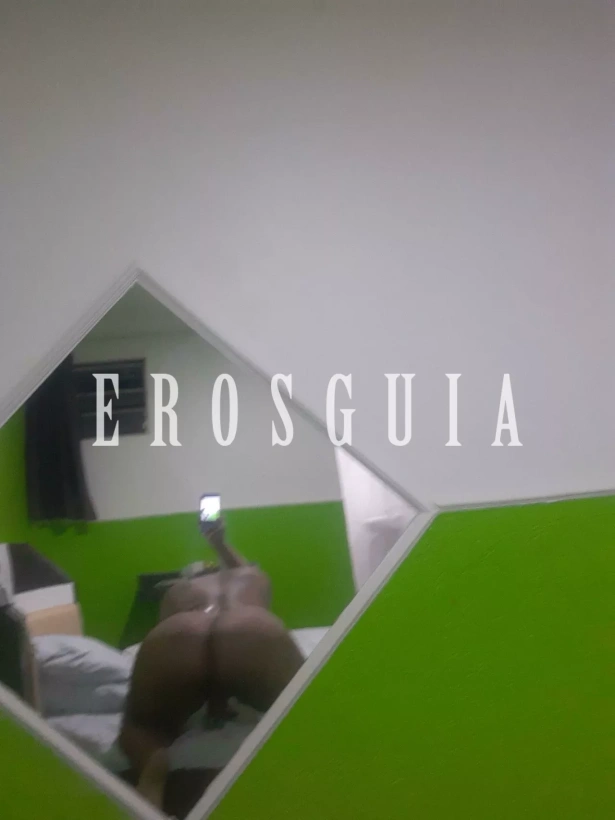 Mirella, travesti em Criciúma