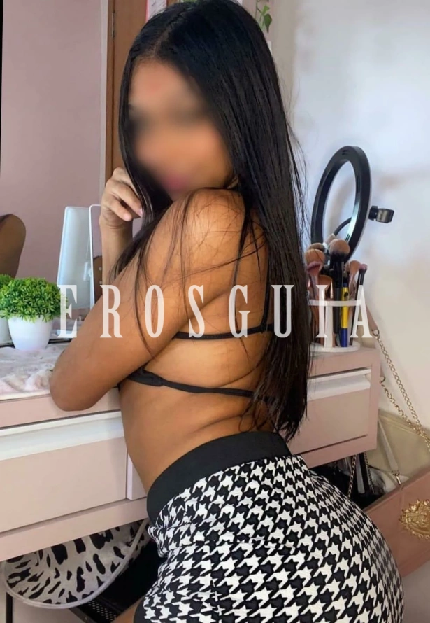 Giovanna, ovanna, tenho 23 anos e sou uma acompanh