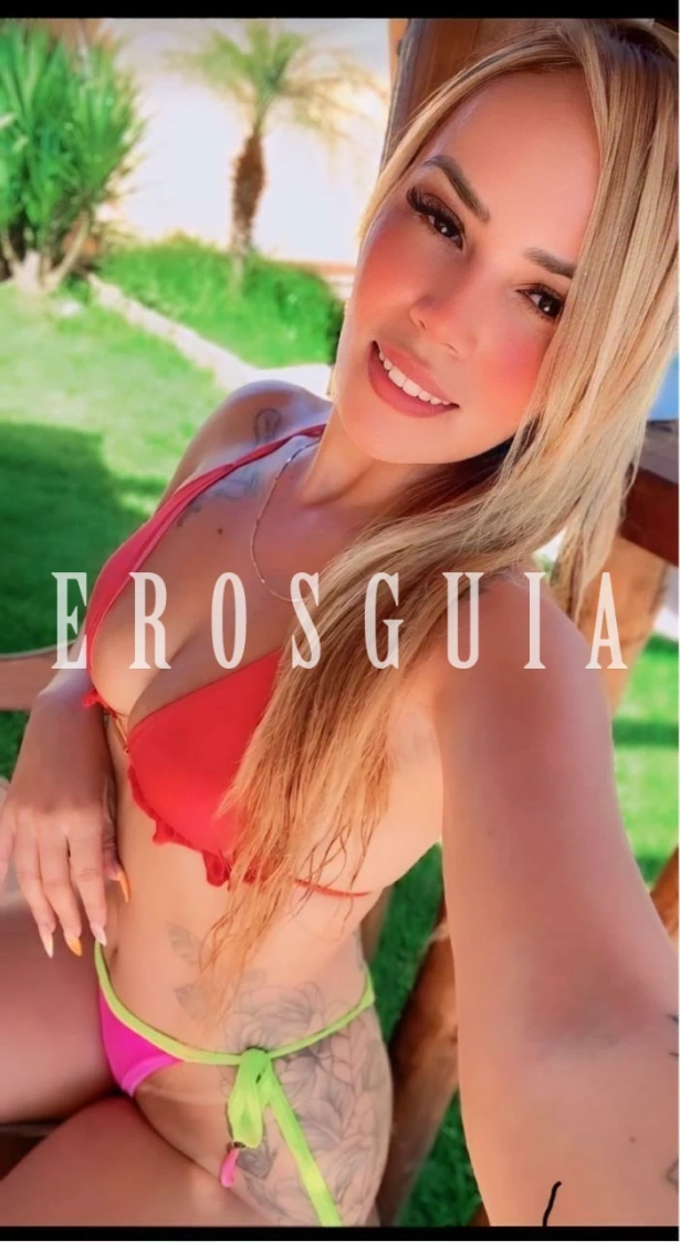 Beijos na boca, Fetichismo, Atenção à casais, Oral com camisinha, Oral sem camisinha, Squirting, Sado submissa, Chuva dourada, Beijo negro, Cubana, Sexo anal, Garganta profunda, Lésbica, Beijo branco, Ejaculação corpo, Namoradinha, Oral até o final, Sado dominadora, Fantasias e figurinos, PSE, Fisting Anal, Atenção à deficientes físicos, Atenção à mulheres, Despedida de solteiro, Orgia, Face fucking, Fisting vaginal: garotas de programa em Fortaleza
