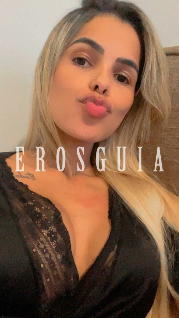 Rady, Olá, sou a Rady, um