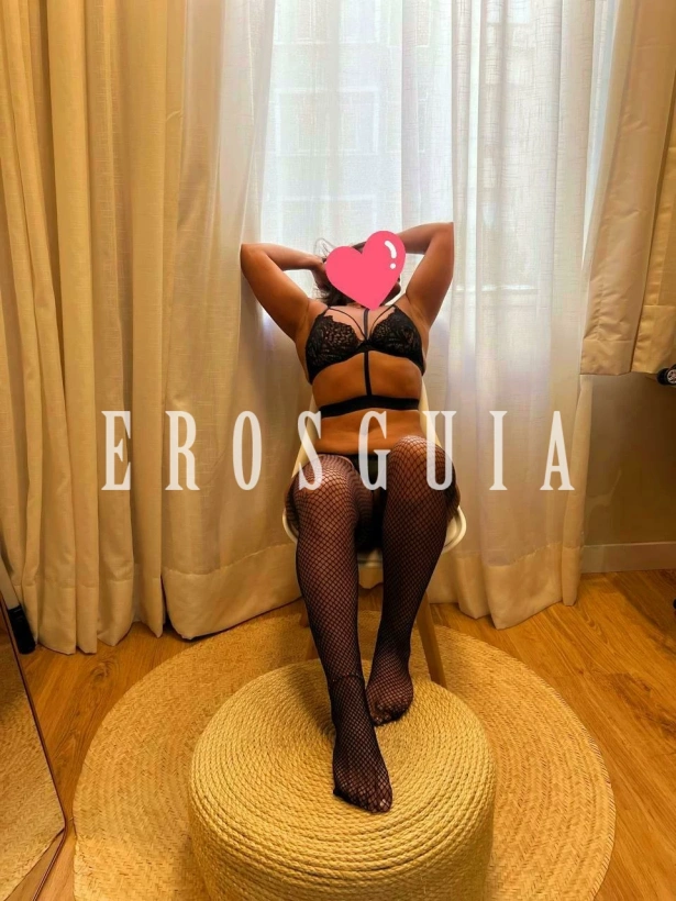 Fetichismo, Atenção à deficientes físicos, Garganta profunda, Beijo negro, Beijos na boca, Oral com camisinha, Ejaculação corpo, Massagem erótica, Namoradinha, Oral sem camisinha, Cubana, Despedida de solteiro, Duplas, Atenção à casais, Festas i eventos, Lingerie, Oral até o final: garotas de programa em Rio de Janeiro