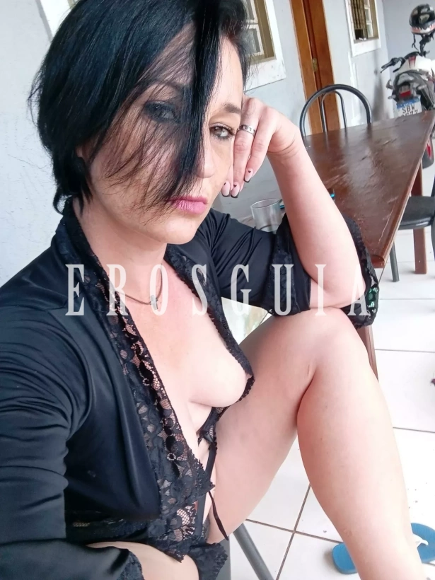 Beijos na boca, Fetichismo, Oral com camisinha, Oral sem camisinha, Sexo anal, Garganta profunda, Ejaculação corpo, Namoradinha, Oral até o final, Ejaculação facial, Festas i eventos, Despedida de solteiro: garotas de programa em Goiânia