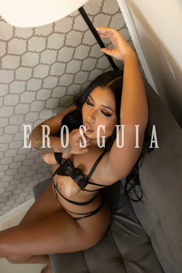 Nicole cutts , acompanhante em Rio de Janeiro
