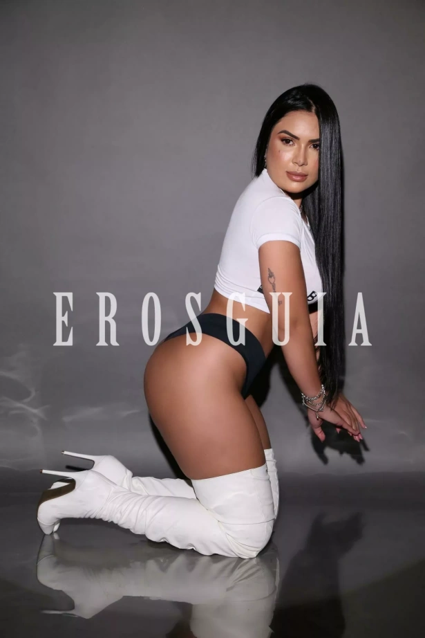 Atenção à casais, Oral com camisinha, Oral sem camisinha, Chuva dourada, Sexo anal, Garganta profunda, Ejaculação corpo, Namoradinha, Duplas, Sado dominadora, Massagem erótica, Sado suave, Lingerie, Festas i eventos, Despedida de solteiro, Sexcam: garotas de programa em Brasília