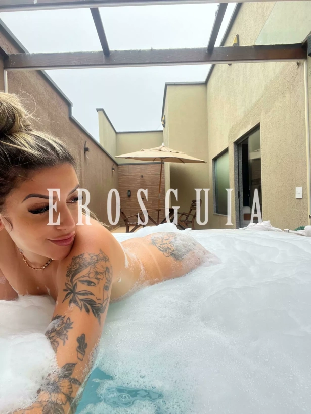 Beijos na boca, Fetichismo, Oral com camisinha, Ejaculação corpo, Namoradinha, Ejaculação facial, Lingerie, Festas i eventos: garotas de programa em Rio de Janeiro