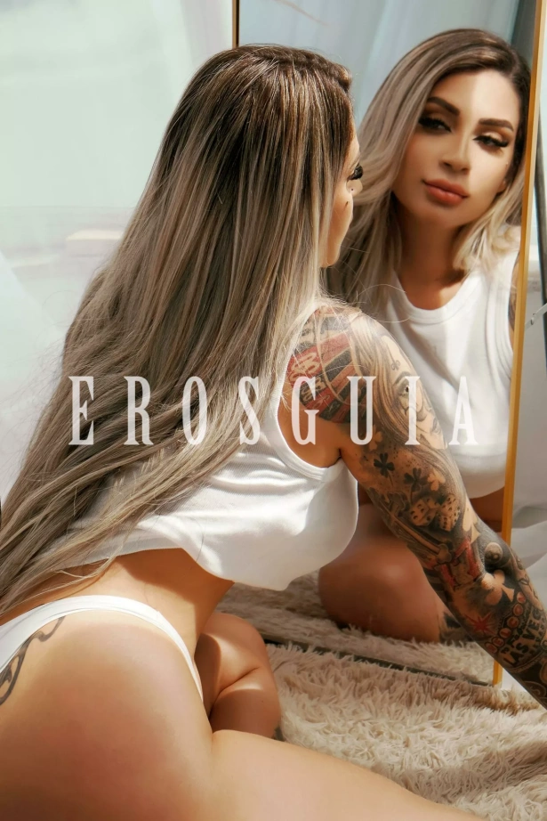 Beijos na boca, Fetichismo, Atenção à casais, Oral sem camisinha, Sexo anal, Lésbica, Namoradinha, Oral até o final, Duplas, Sado dominadora, Fantasias e figurinos, Massagem erótica, Strap on, Trios, Ejaculação facial, PSE, Sado suave, Sado duro, Lingerie, Festas i eventos, Fisting Anal, Atenção à deficientes físicos, Atenção à mulheres, Despedida de solteiro, Orgia, Sexcam: garotas de programa em Rio de Janeiro