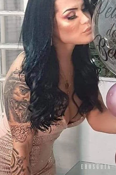 stories-slider-content