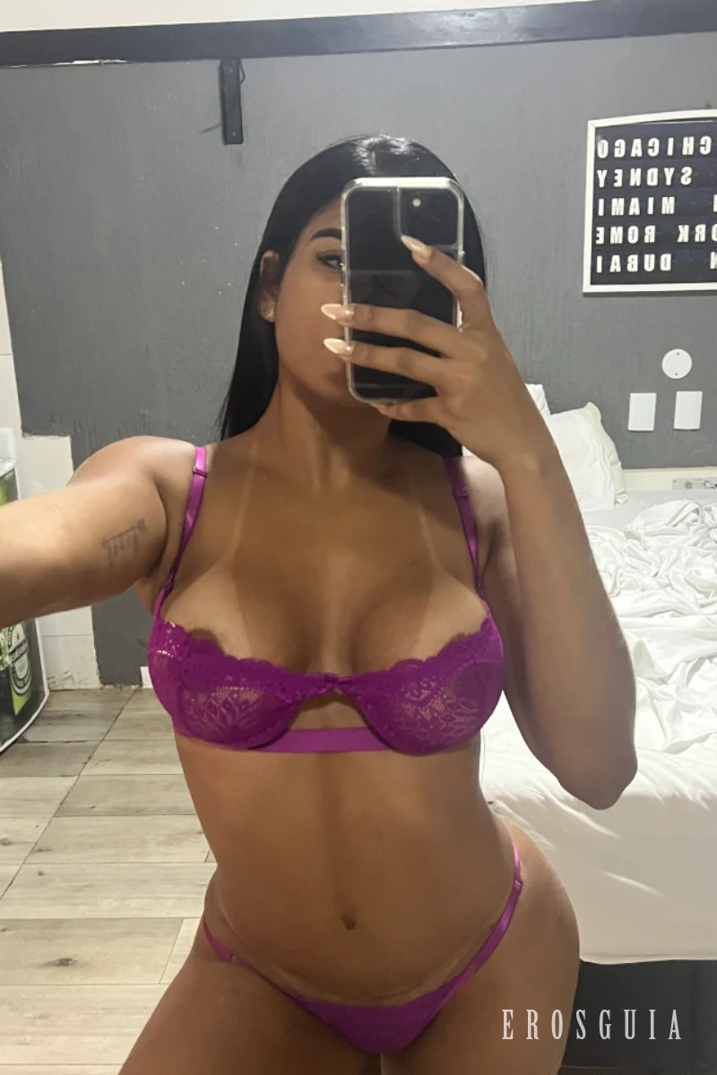 stories-slider-content