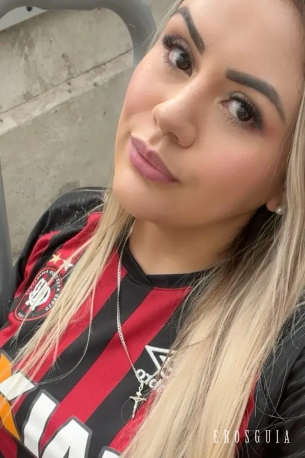 stories-slider-content