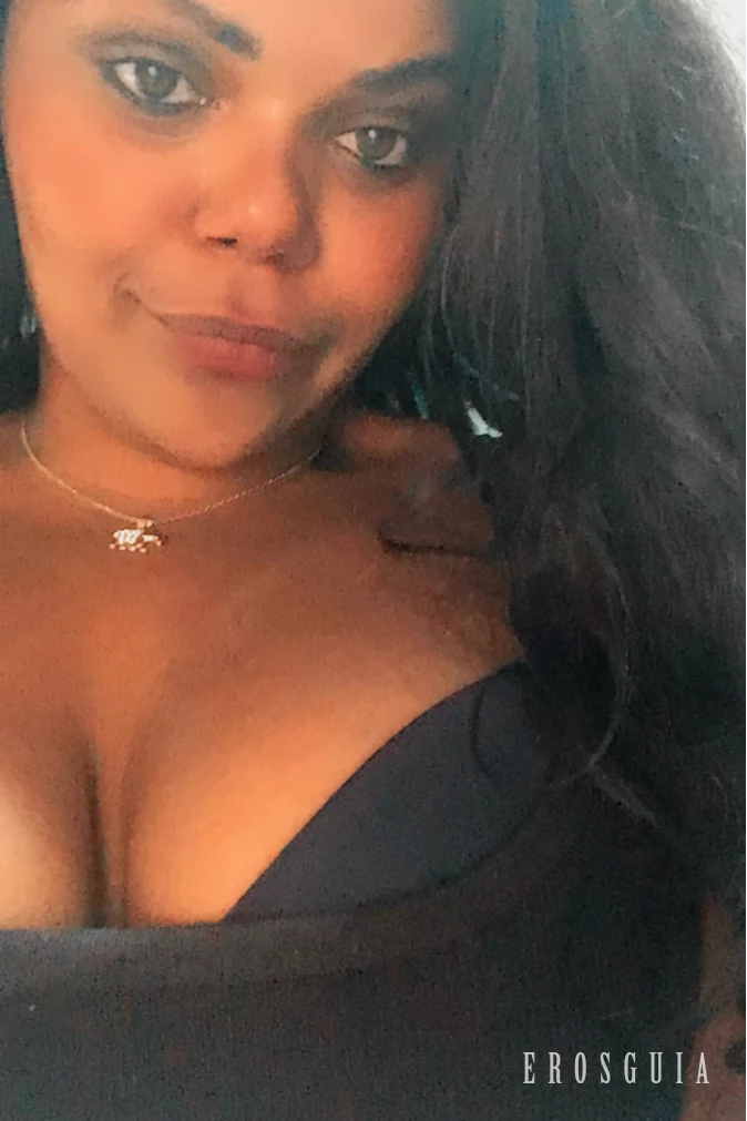 stories-slider-content