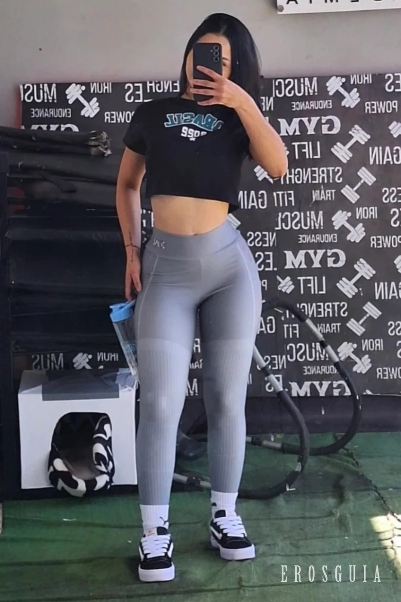 stories-slider-content