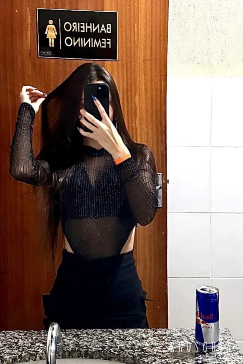 stories-slider-content