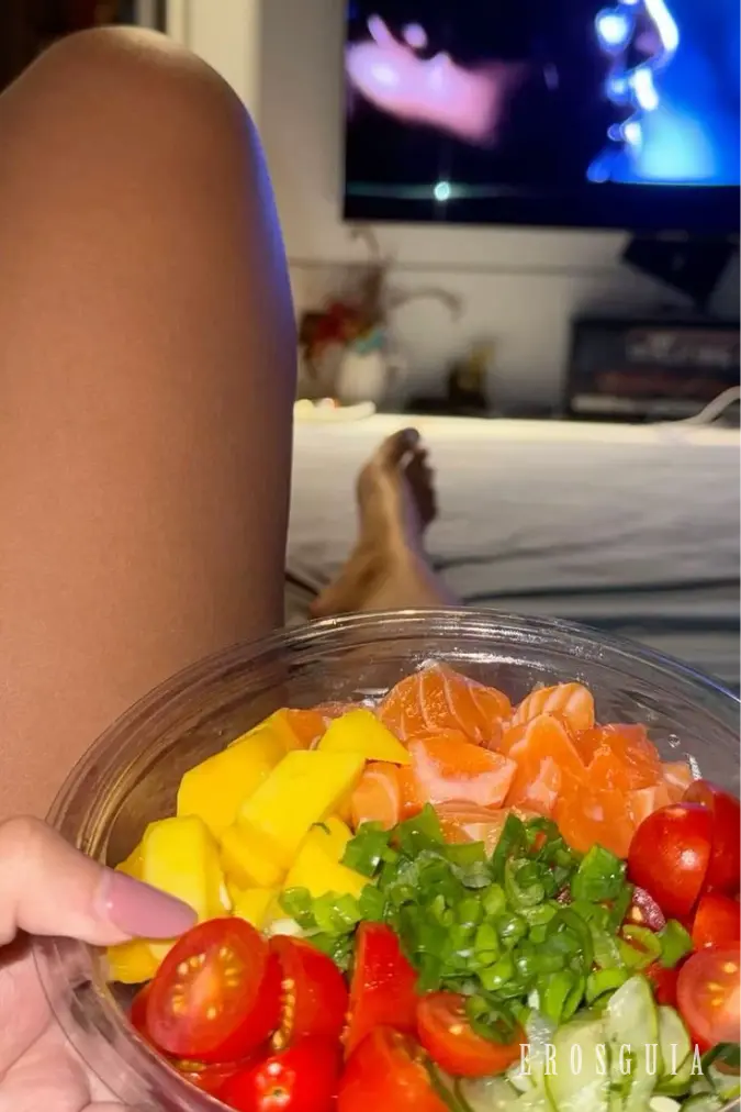 stories-slider-content