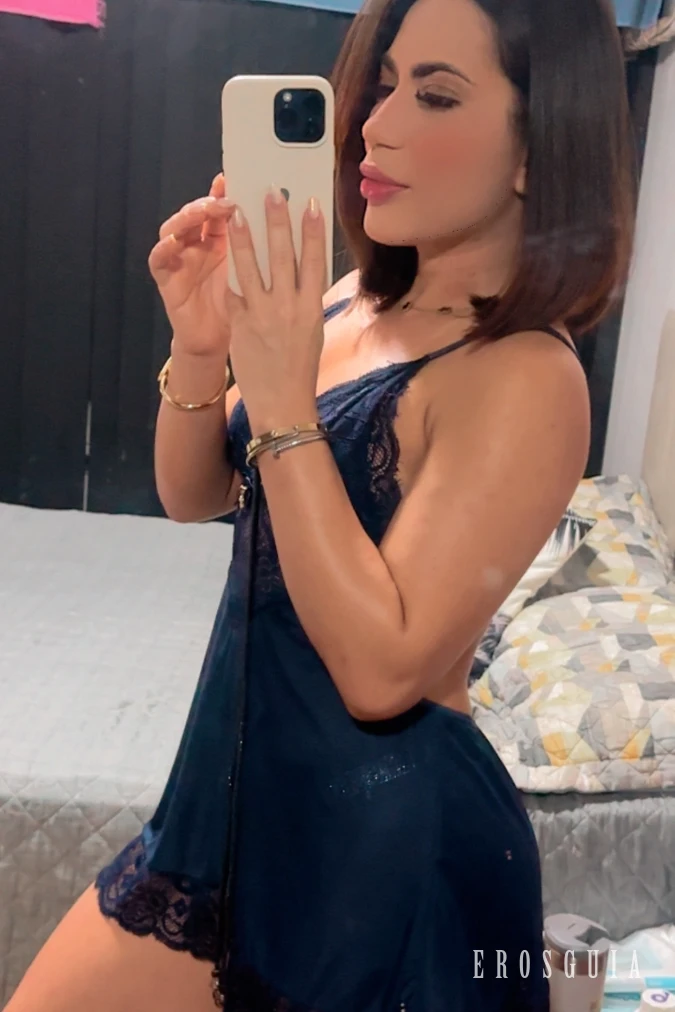 stories-slider-content