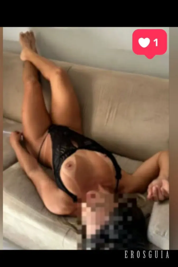 stories-slider-content