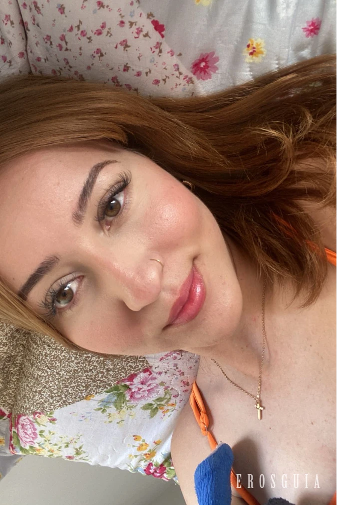 stories-slider-content