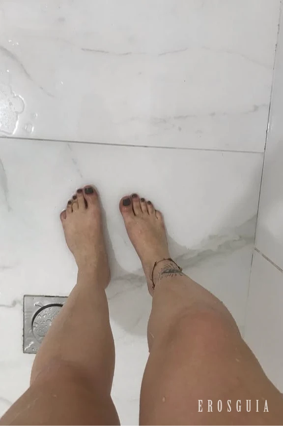 stories-slider-content