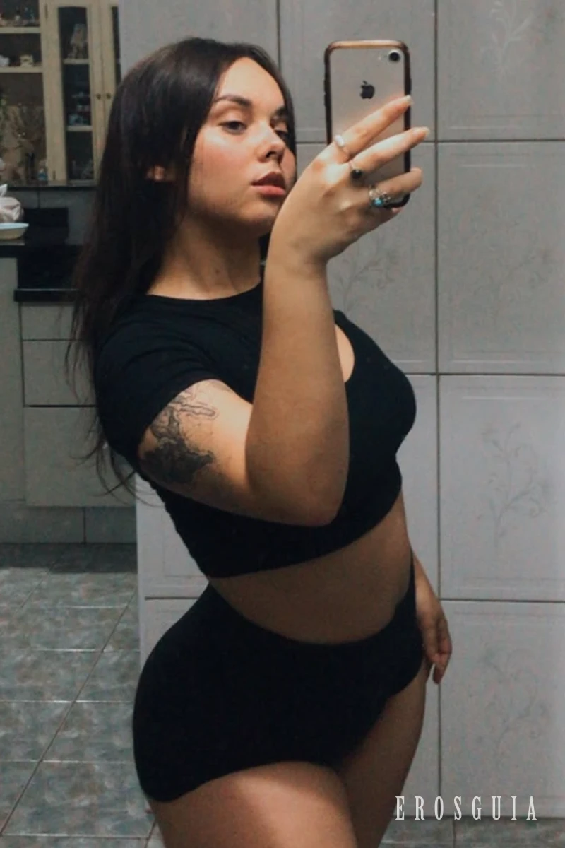 stories-slider-content