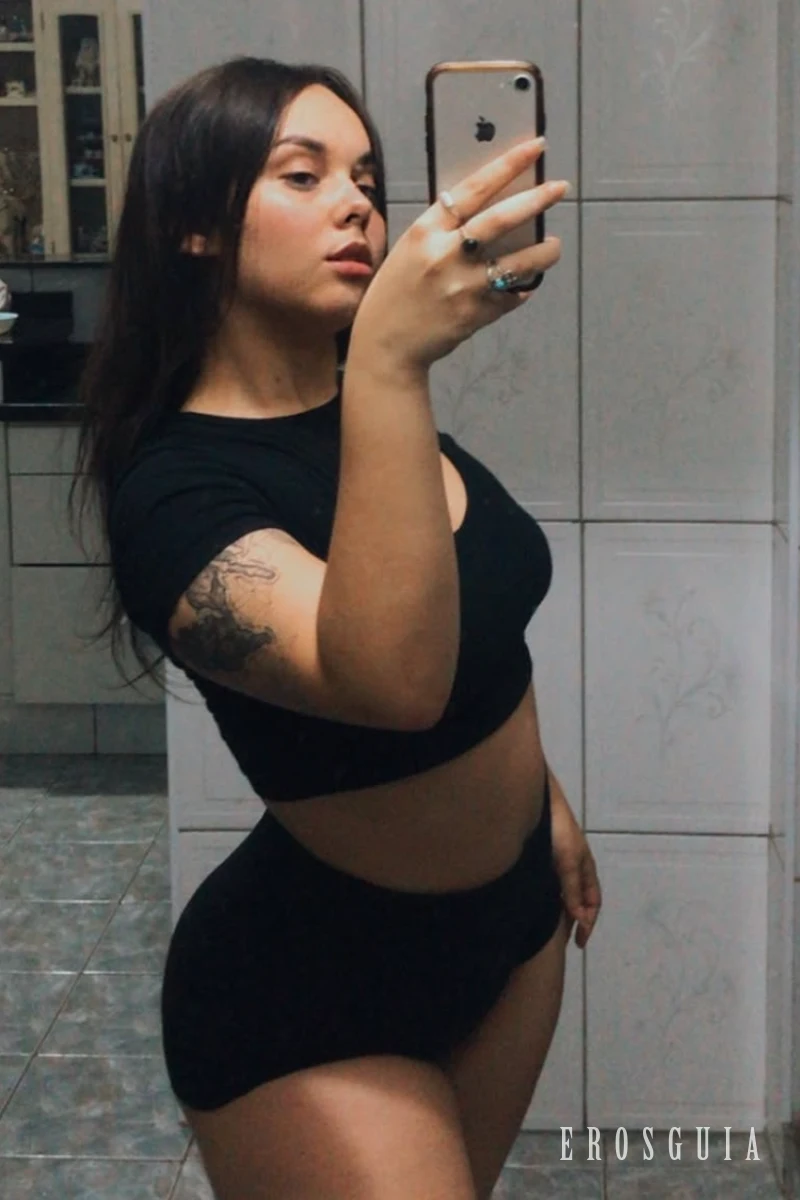 stories-slider-content