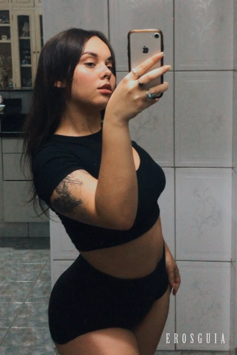 stories-slider-content