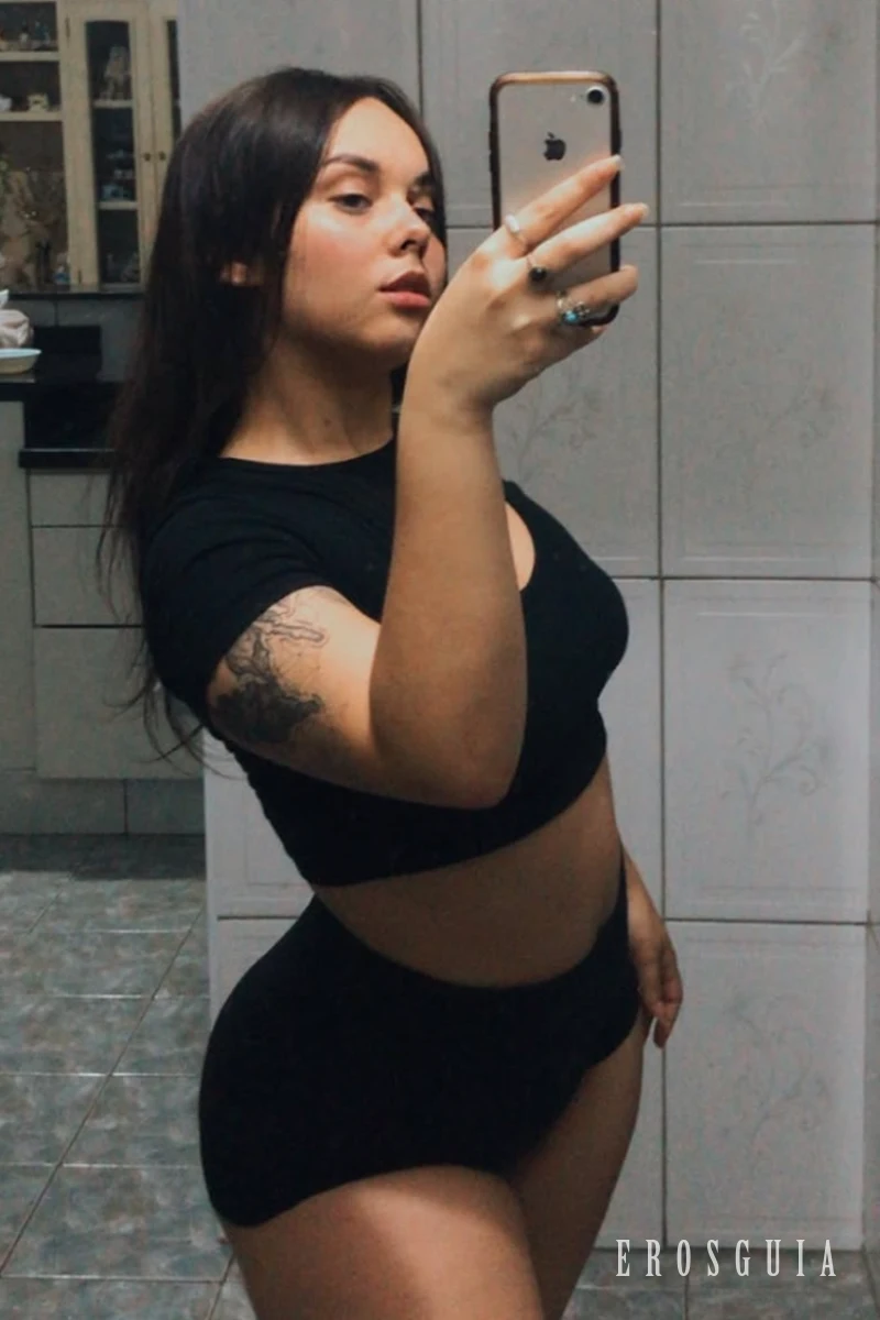 stories-slider-content