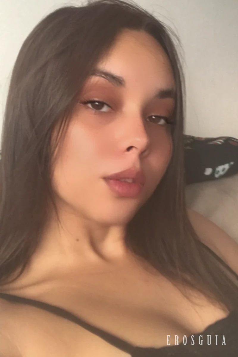 stories-slider-content