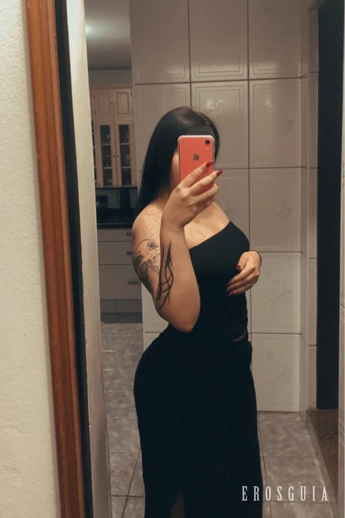 stories-slider-content