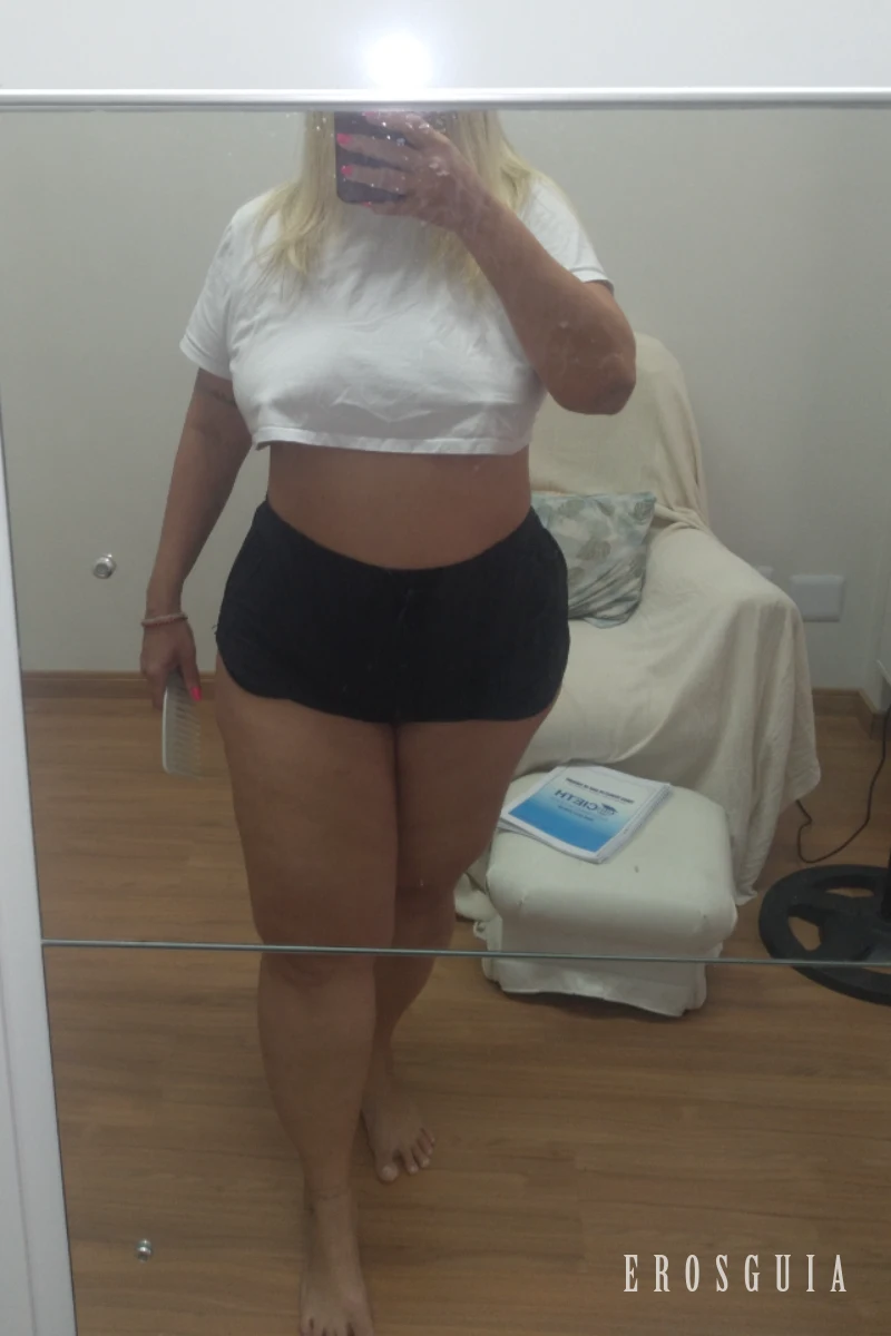 stories-slider-content