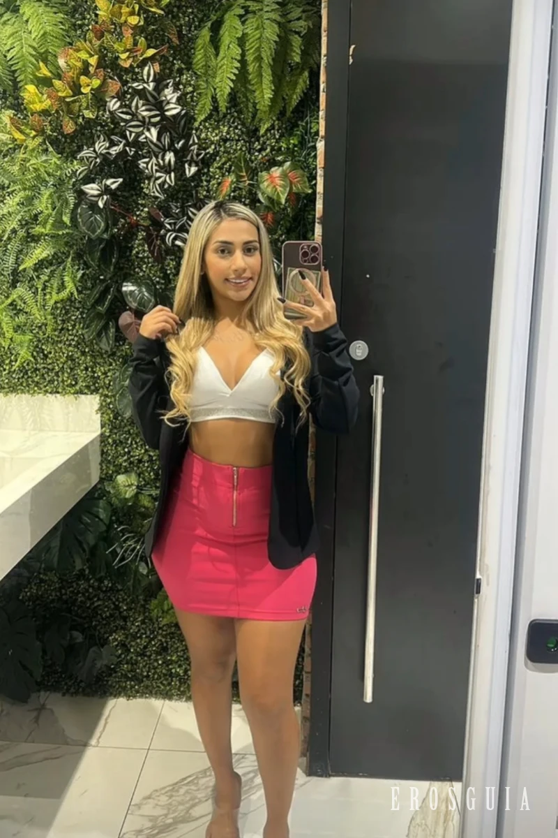 stories-slider-content