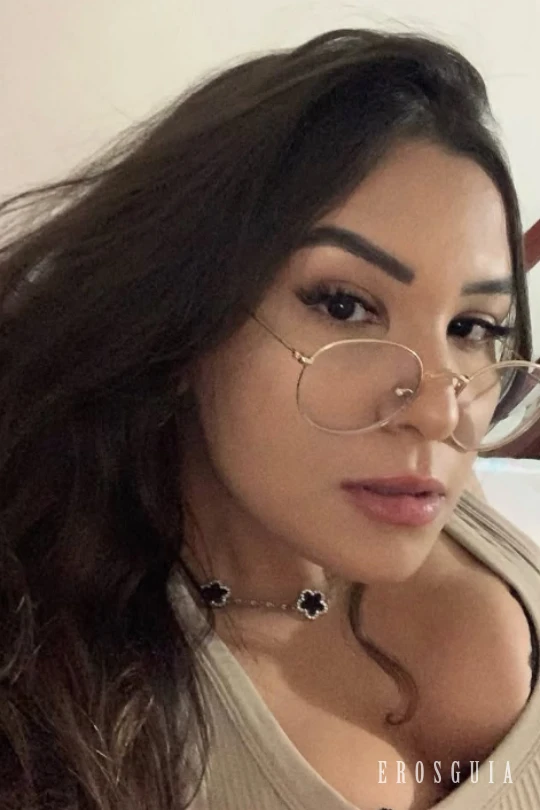 stories-slider-content