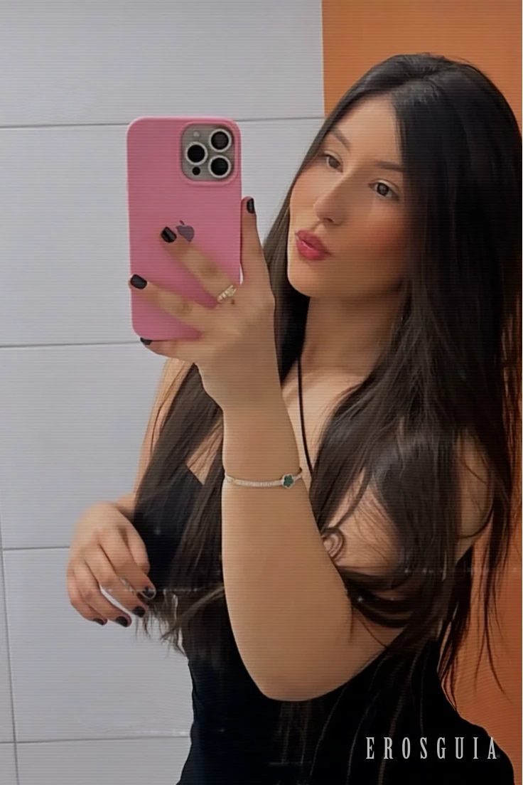 stories-slider-content