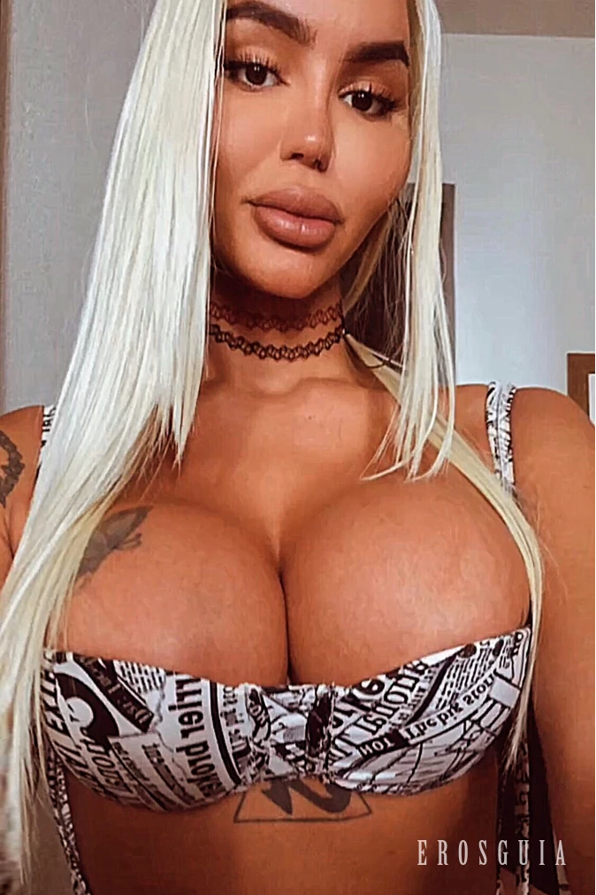 stories-slider-content