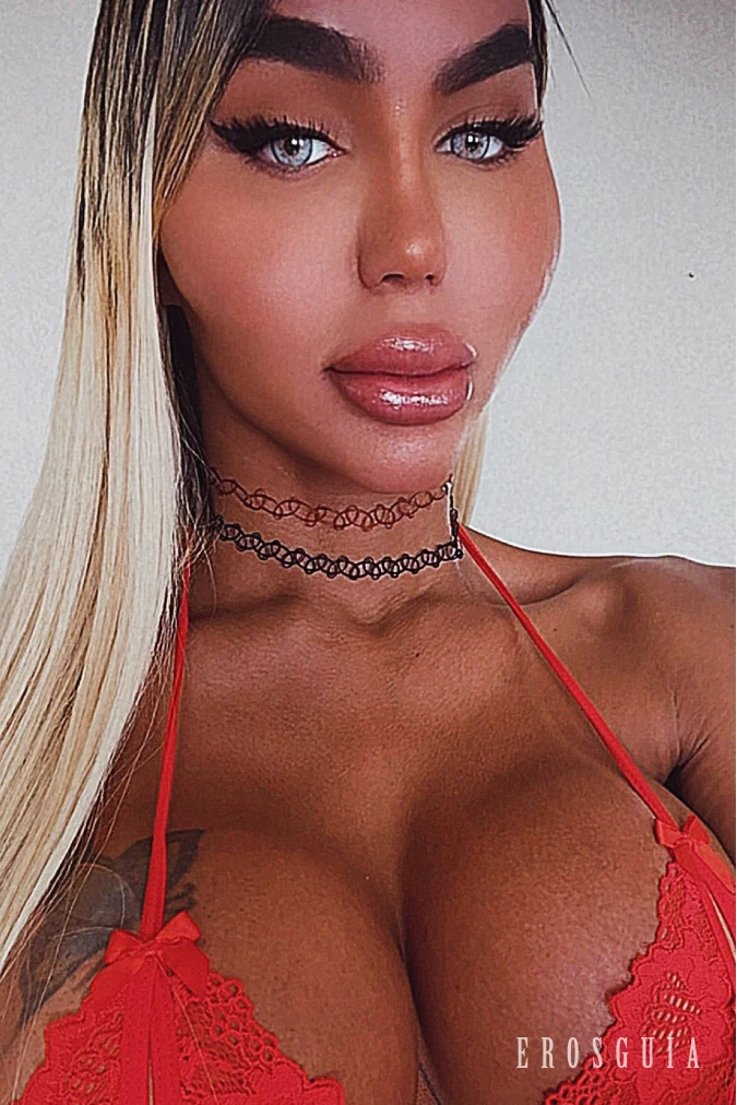 stories-slider-content