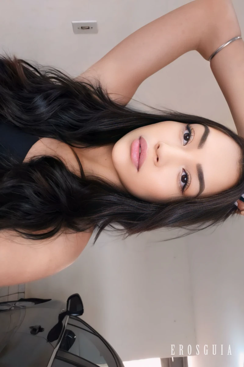 stories-slider-content