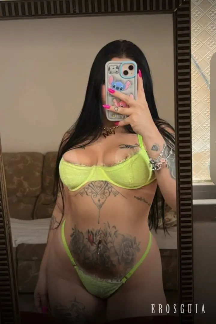 stories-slider-content