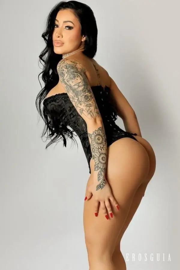 stories-slider-content