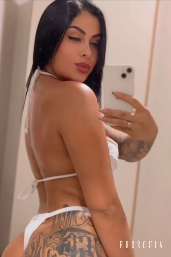 stories-slider-content