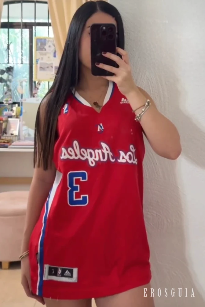 stories-slider-content