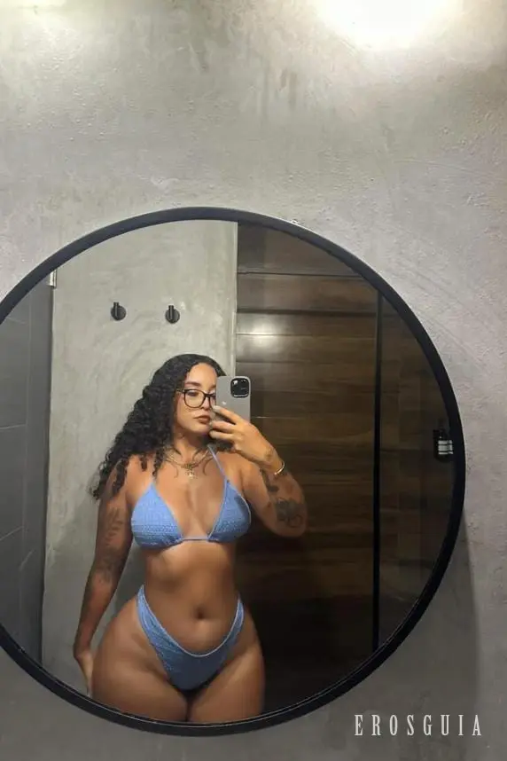 stories-slider-content