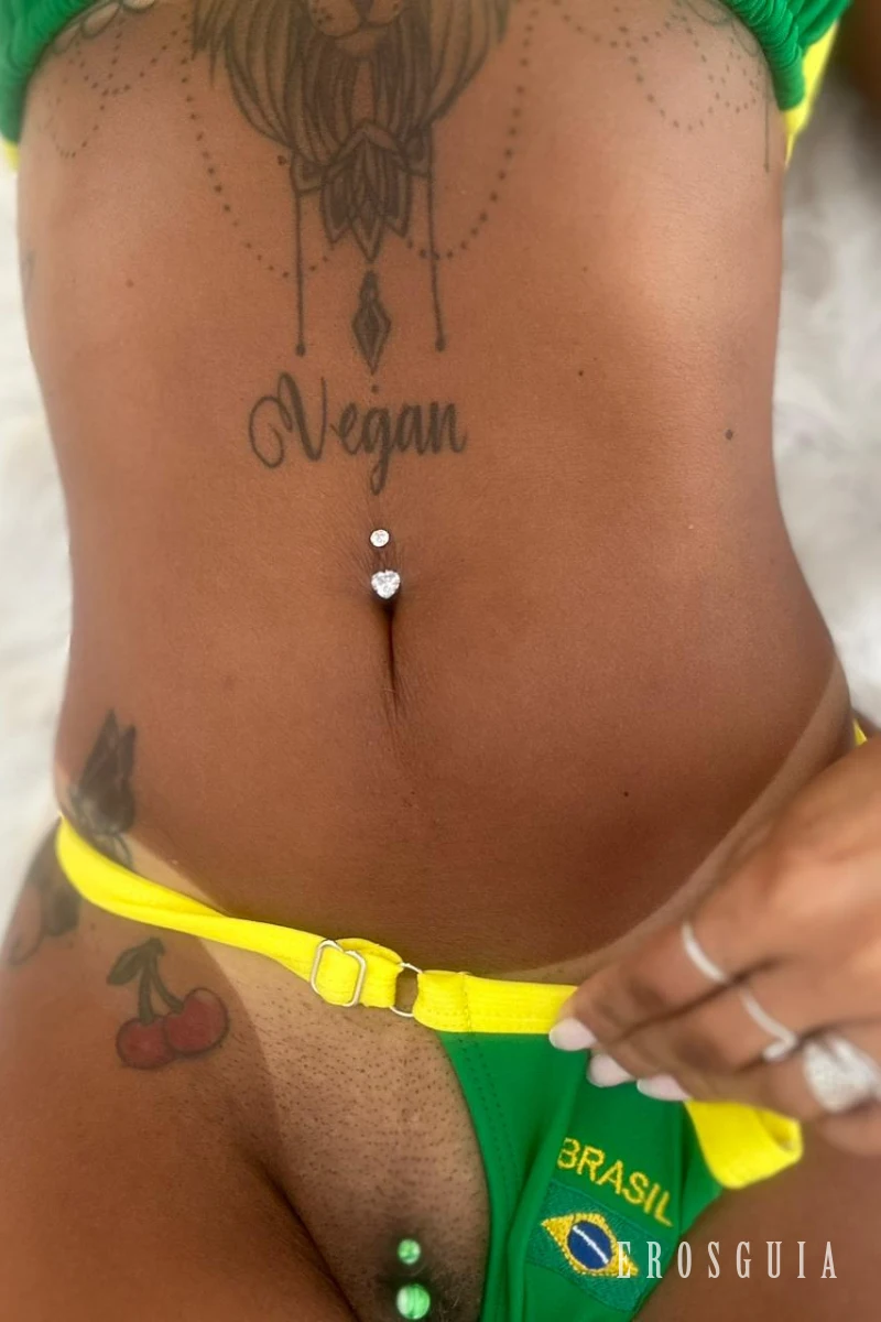 stories-slider-content