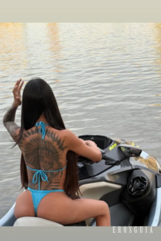 stories-slider-content