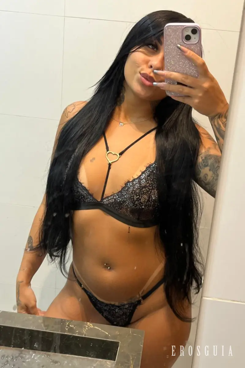 stories-slider-content