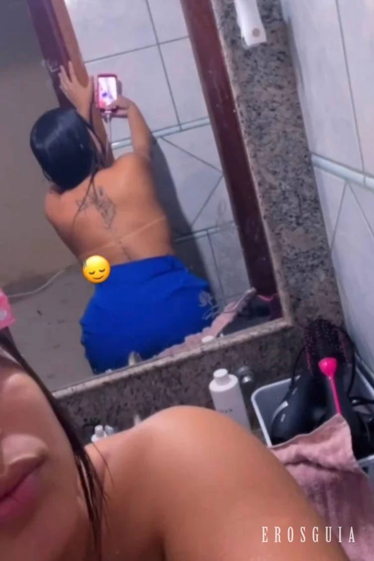 stories-slider-content