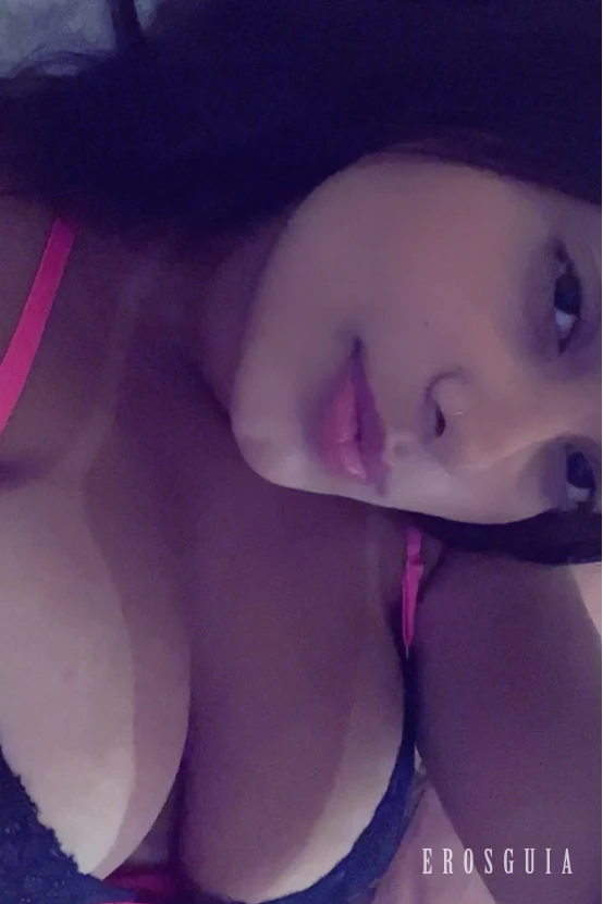 stories-slider-content