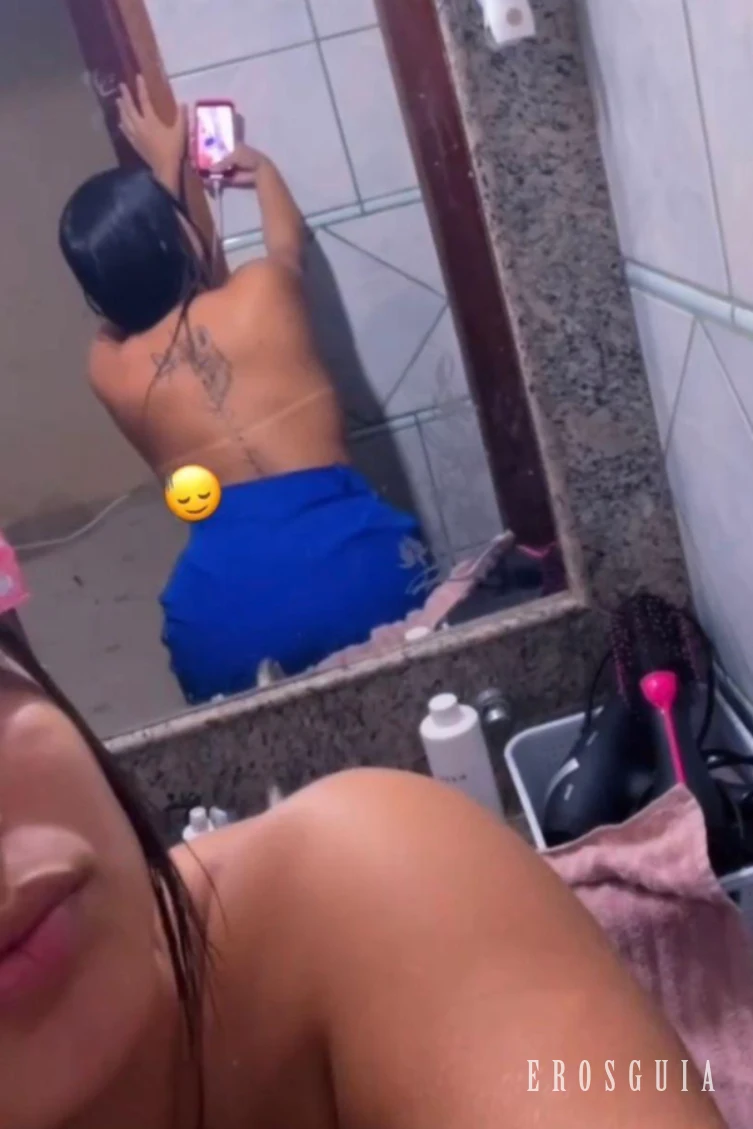 stories-slider-content