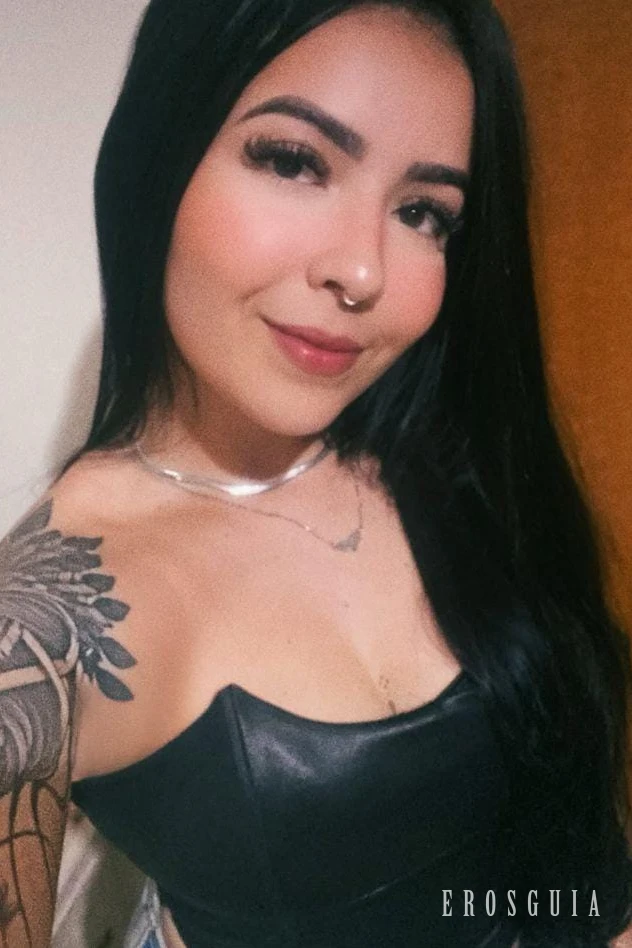 stories-slider-content